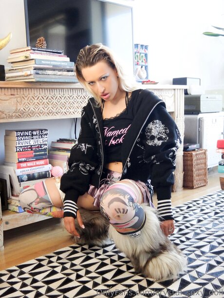 Cristal Sexy Angel 1_ porn star gallery