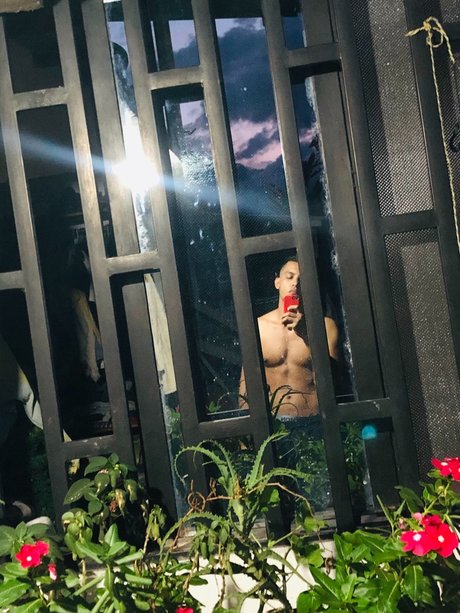 Carlos Blandon Vergara beautiful star photos