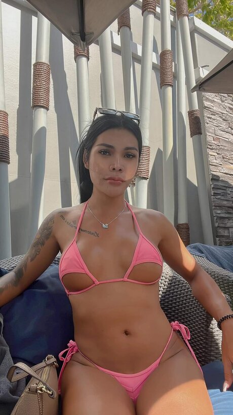 French Baguette hot actress galleries