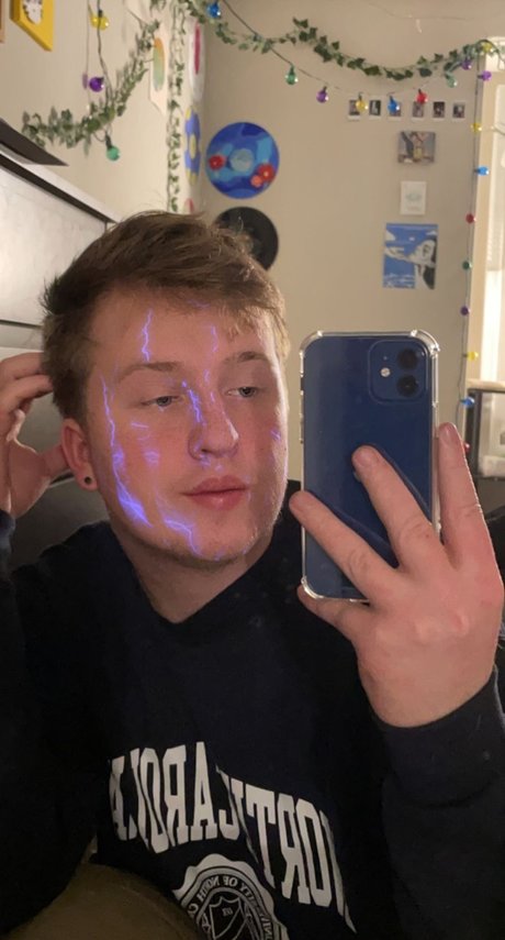 CHRISSY model pornographic picture