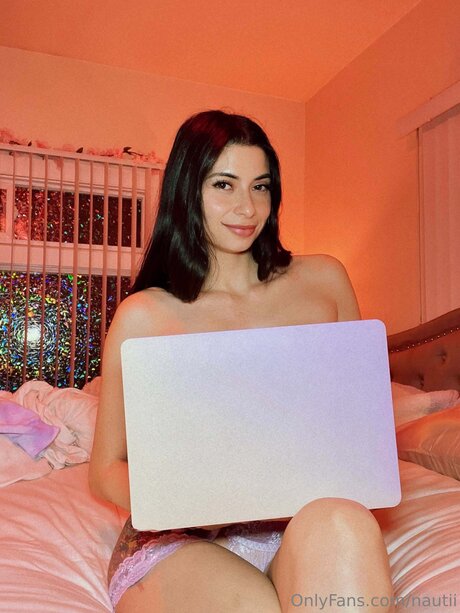 nautii_ pornstar sexy photo