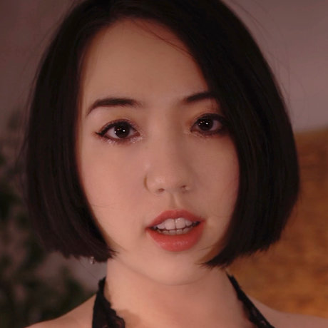 Tilly Mae pretty pornstar pics