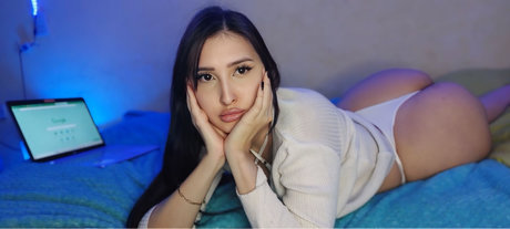 Your Latina GF_ beautiful model pics