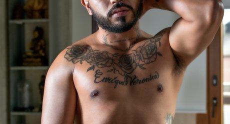 Cero Macho Films free model archive