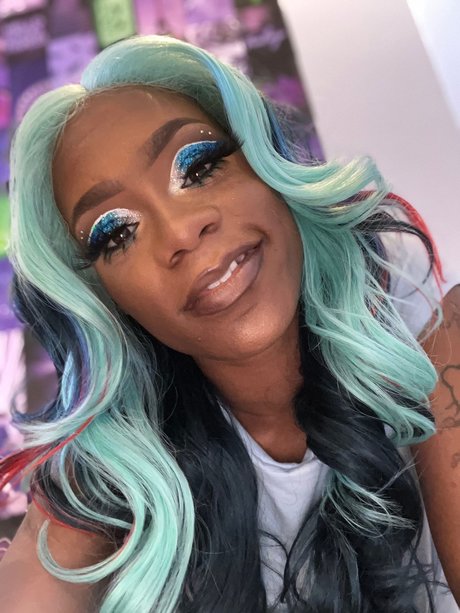 Creampriddy model top image