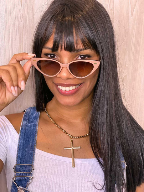 Cintia Ribeiro adult star images