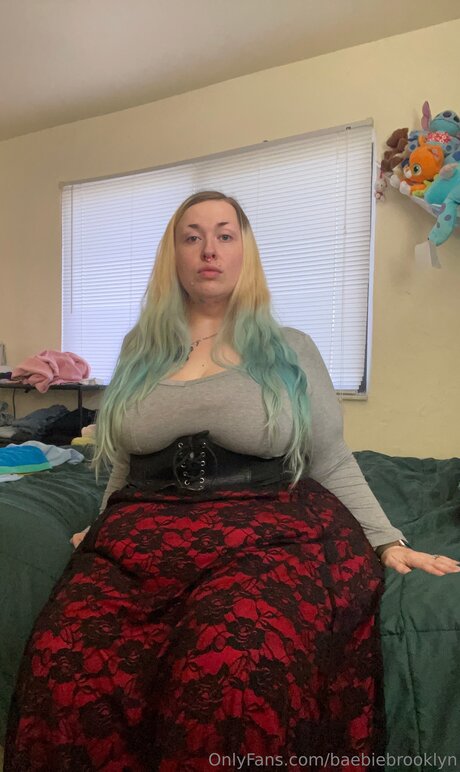 Brooklyn Baebie beautiful star photos