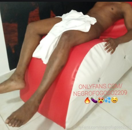 HOT BLACK SHAME NEGRO CALIENTE VERGON naked pornstar pic