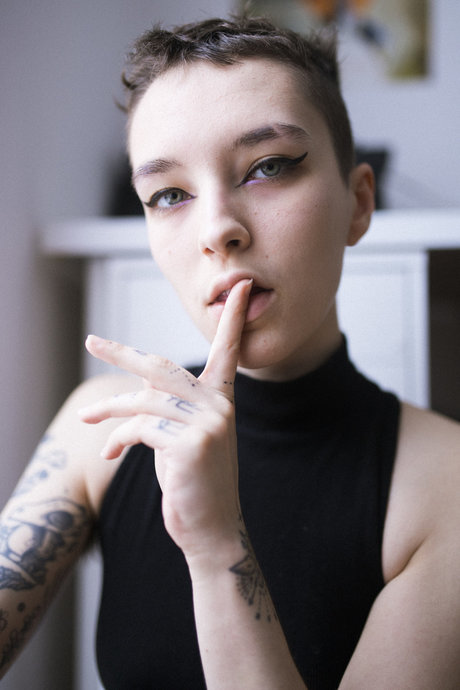 King Sureau_ xxx actress img