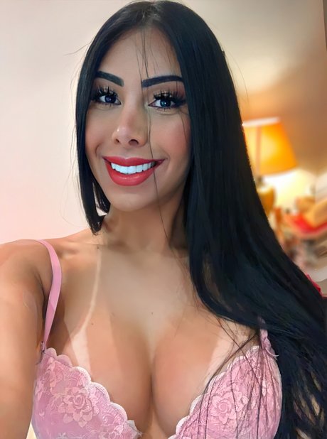 _B Nicole Silva high quality star images