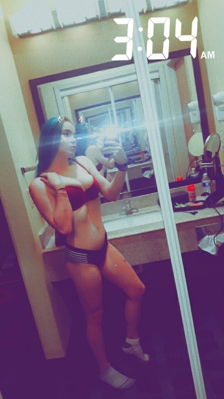 Nicki Dice pornstar sex galleries