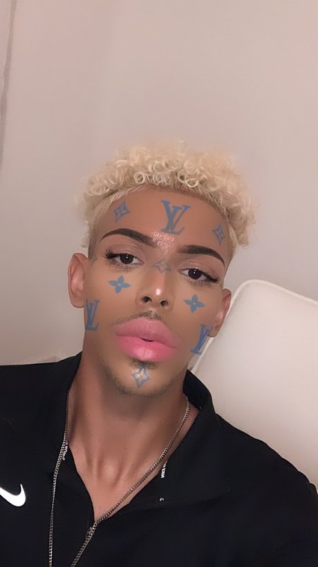 blonde milf big tits onlyfans beautiful naked pictures