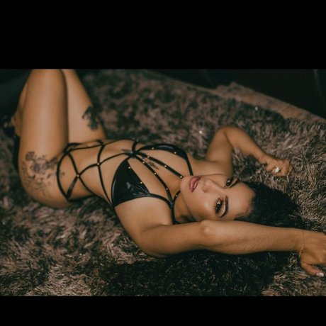 LeaPalmer sexy model photo