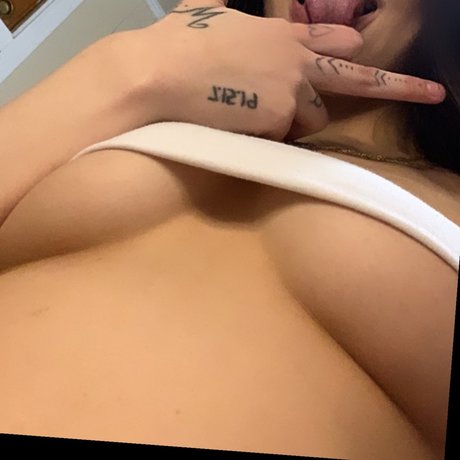 La Flaka naked pornstar archive