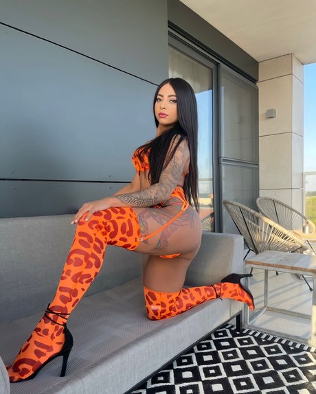 Nicolly lins hd pornstar archive