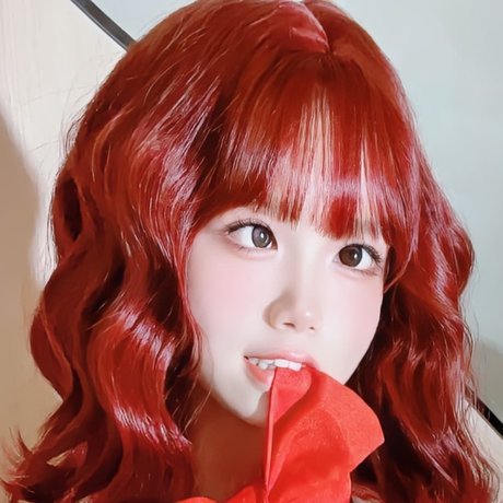 SODA nude pornstar gallery