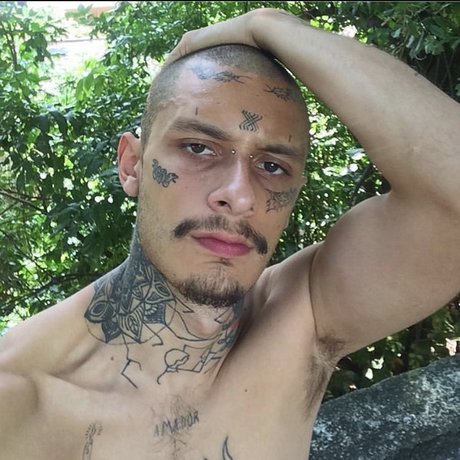 Johitan papi model erotic galleries