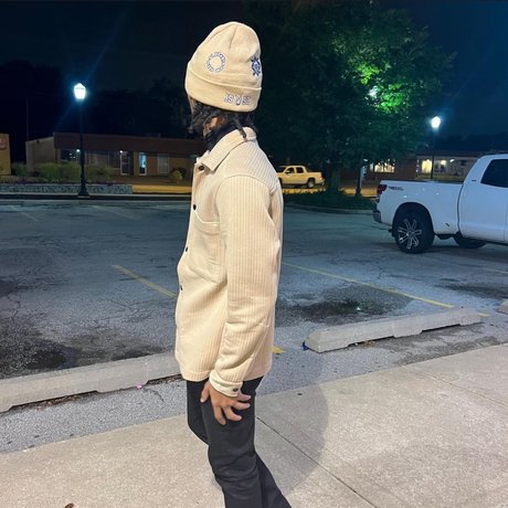 Diabloodon pretty model photo