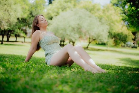 Nixie Girl pornstar erotic pic