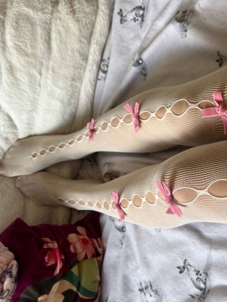 Ninafootqueen star erotic images