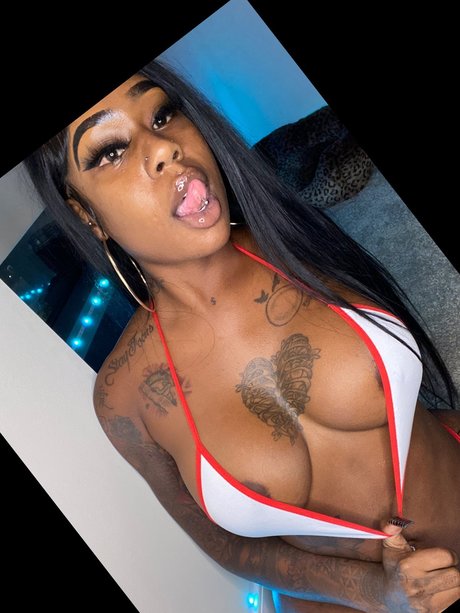 Cumming with lolakashh_ perfect pornstar pictures