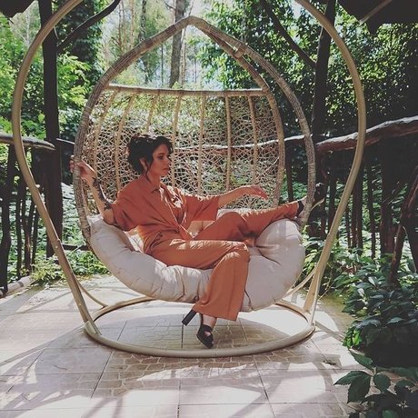 Nadia Pheromon high quality actress images