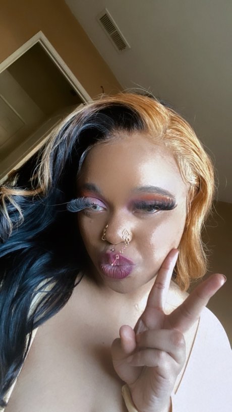 SUMMERHENNY model beautiful photos