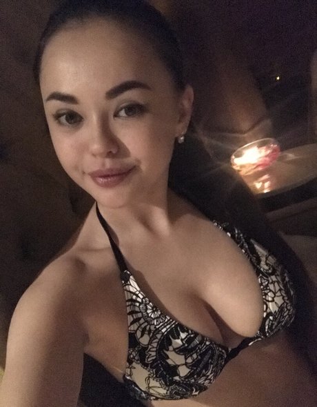 xlimonade sexy model img