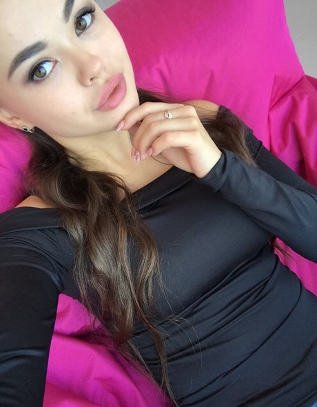 thick mature onlyfans hot nude pics