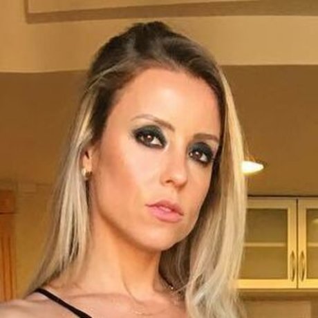 Dominik Bertoluci pornstar pictures