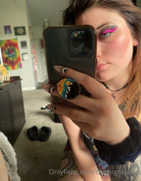 shemale handjob onlyfans free porn pictures