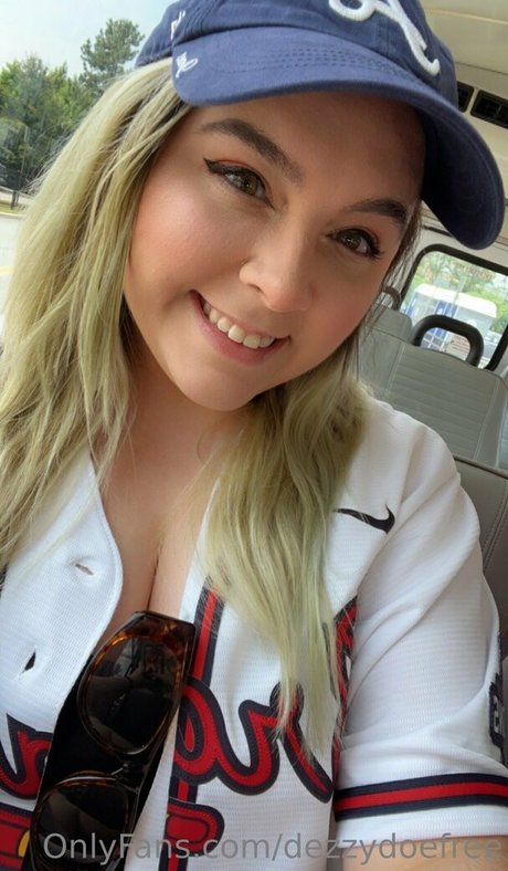 dezzydoefree top actress photos