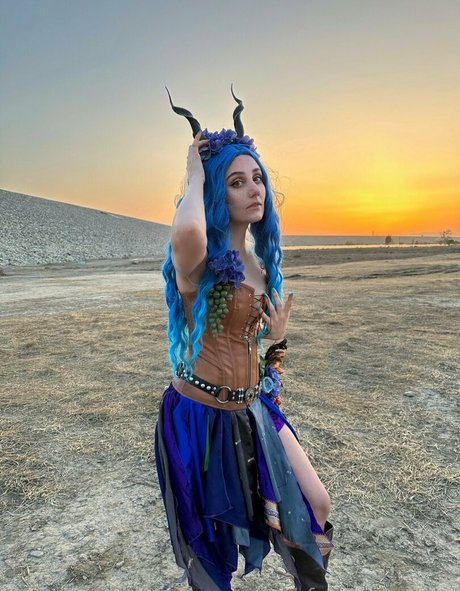 ofudgebunni art star pics