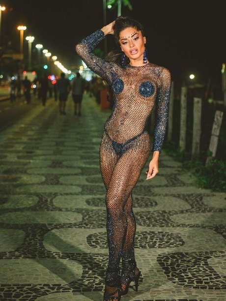 Aline Riscado beautiful pornstar pics