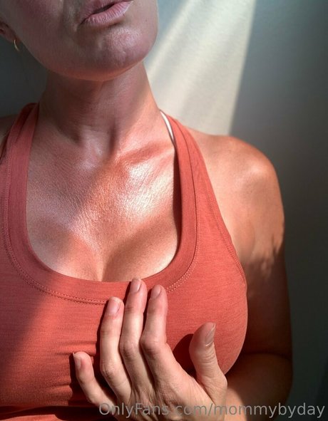 mommybyday star exclusive picture