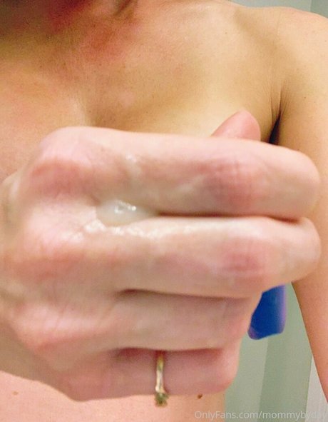 mommybyday exclusive pornstar photo