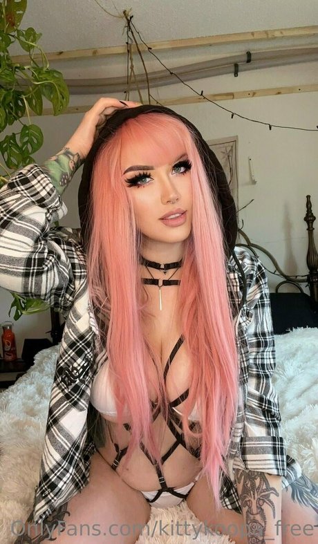 kittykoopa free model high quality pics