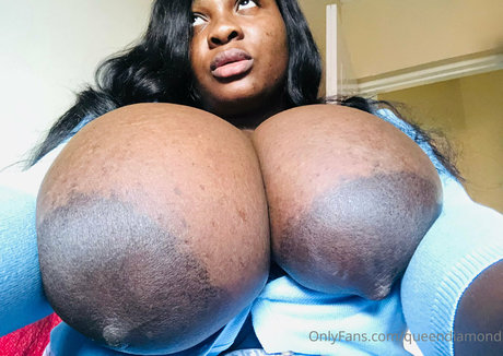 queendiamond top model picture