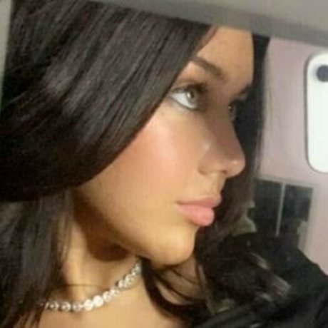 Amy Meechan nudes model photos