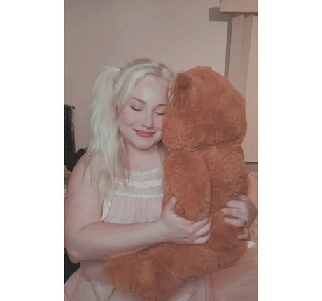 redhead skinny onlyfans best pics