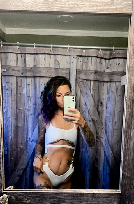 rubyroxanne sexy actress galleries