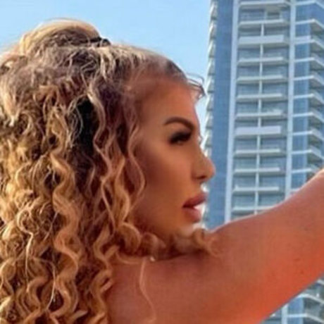 pegggyx naked star photo