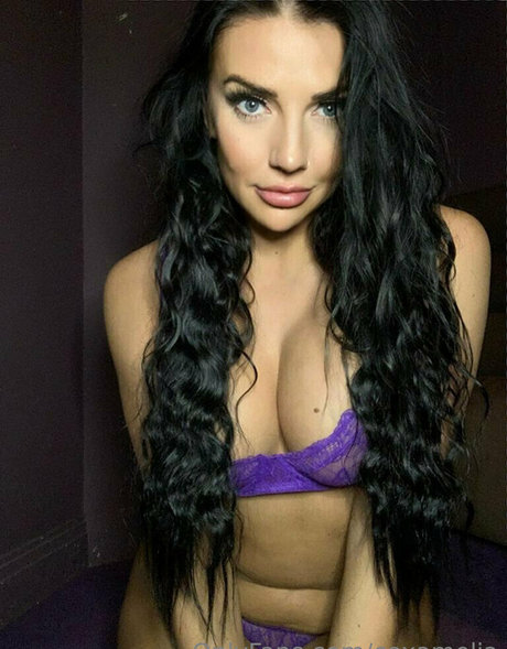 coxamelia pornstar free pic