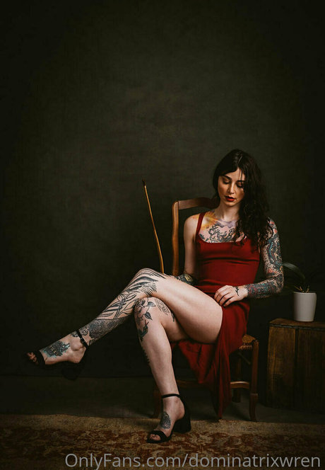 thewickedwren model nice img