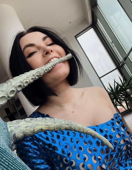 raileyfree erotic star photo