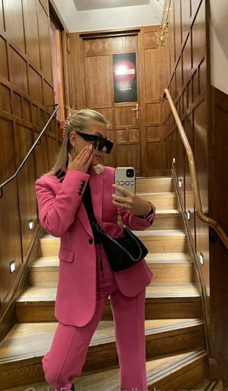 babyyzoeyy pornstar exclusive galleries