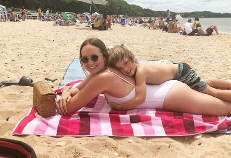 Kaylee DeFer star pretty galleries