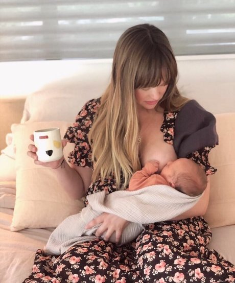 Kaylee DeFer star top pictures