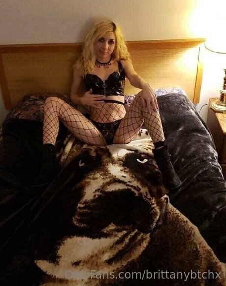 brittanybtchx pornstar pretty pics
