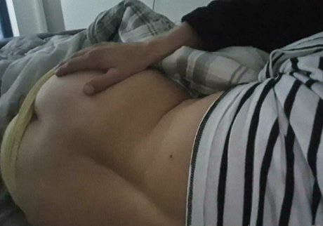 prettypregnant35 model free photos